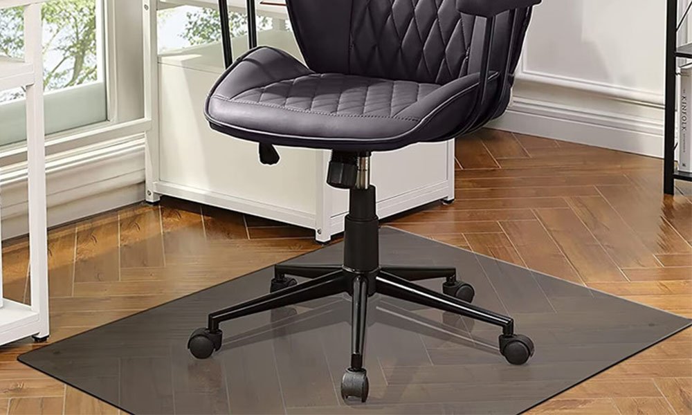 1_0002_grey chair mat 0